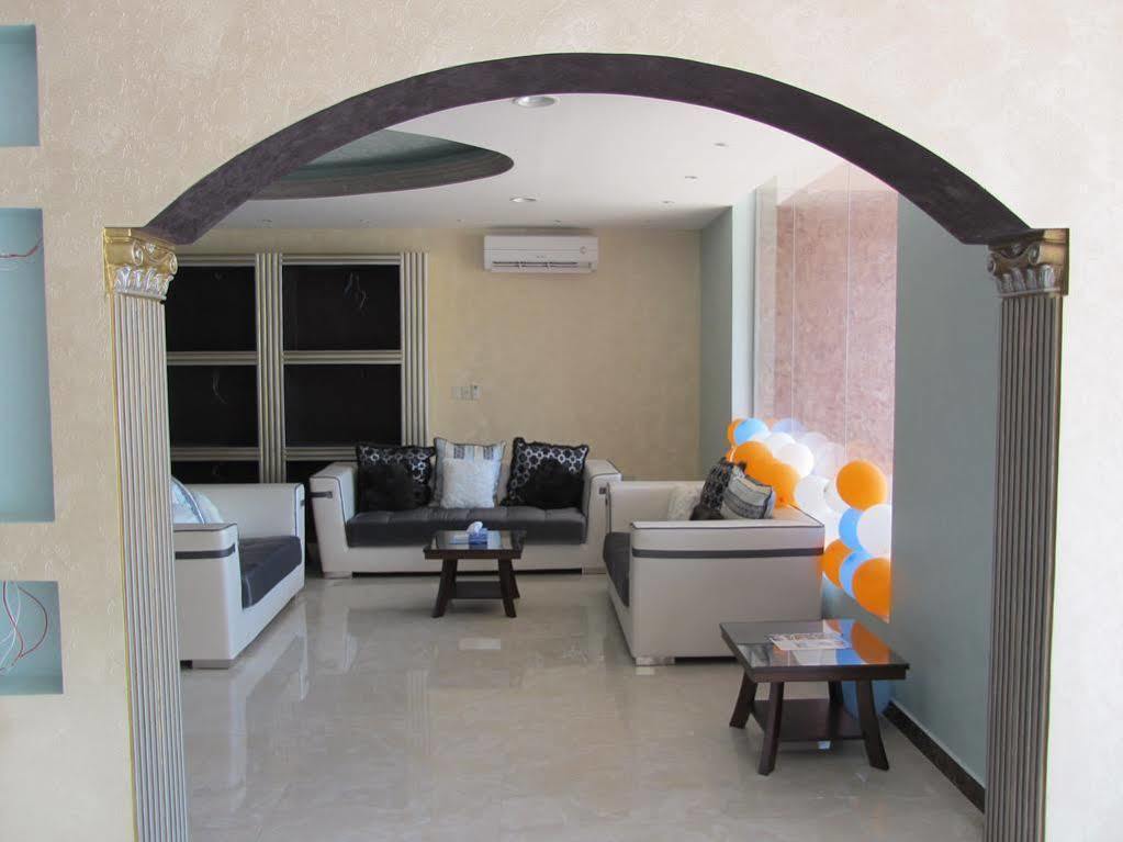 Blue Sands Palace Nadinah ภายนอก รูปภาพ